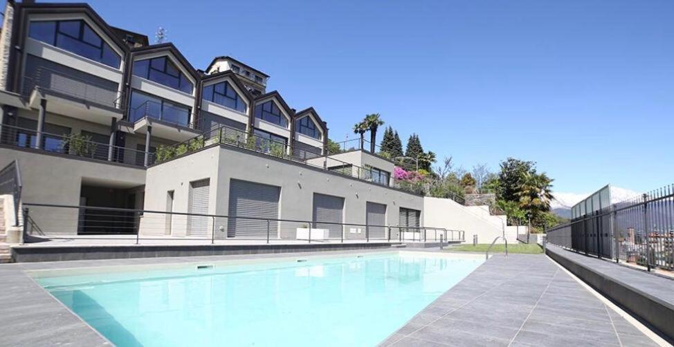Baia Blu - Luxury Apartments With Pool Cremia Eksteriør billede